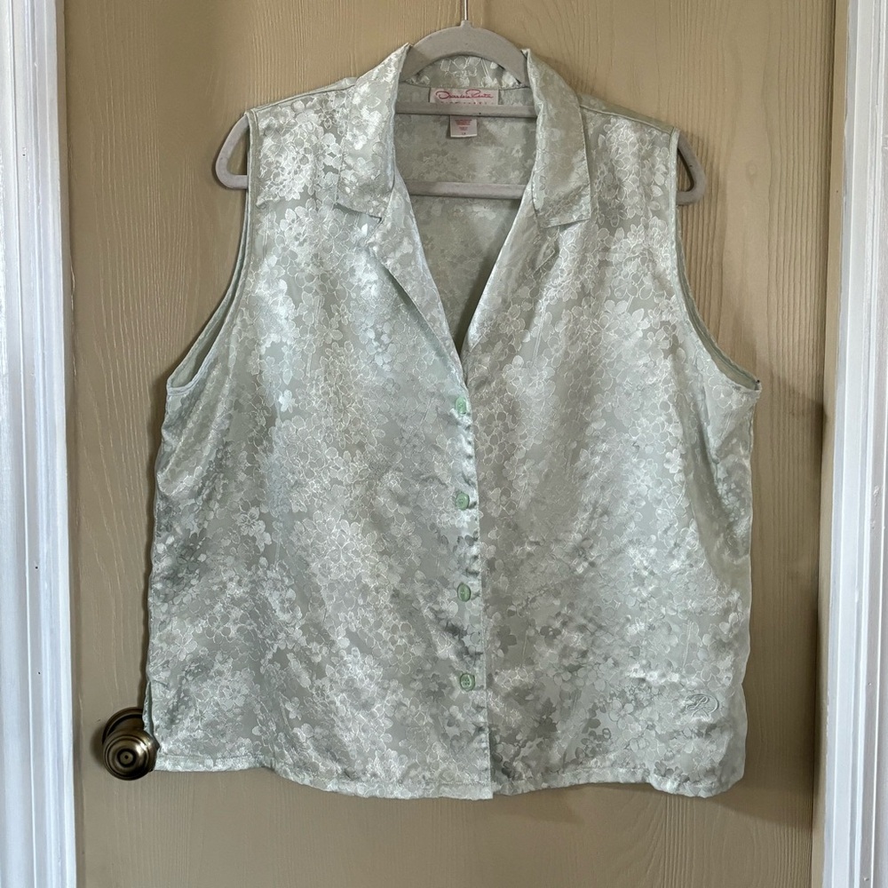 Vintage Oscar de la Renta Pink Label Floral Sleeveless sleepwear button up top